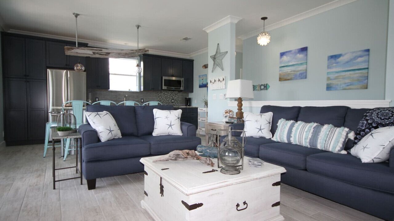 Photo of Livingroom in Dune Allen Beach