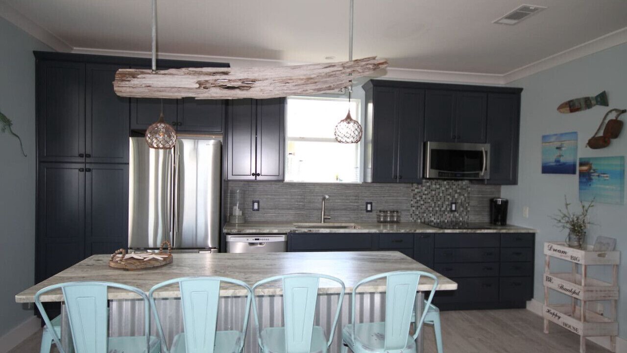 Photo of Kitchen in Dune Allen Beach