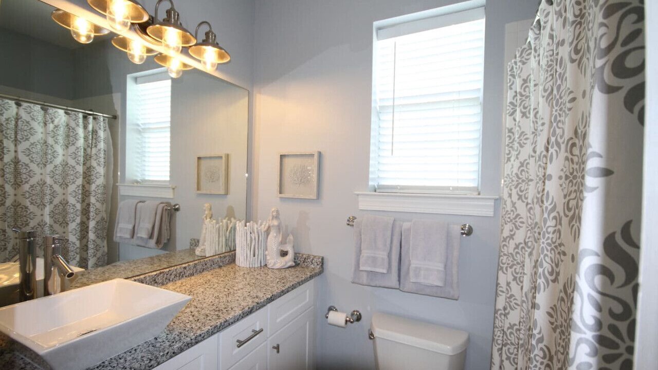 Photo of Bathroom in Dune Allen Beach