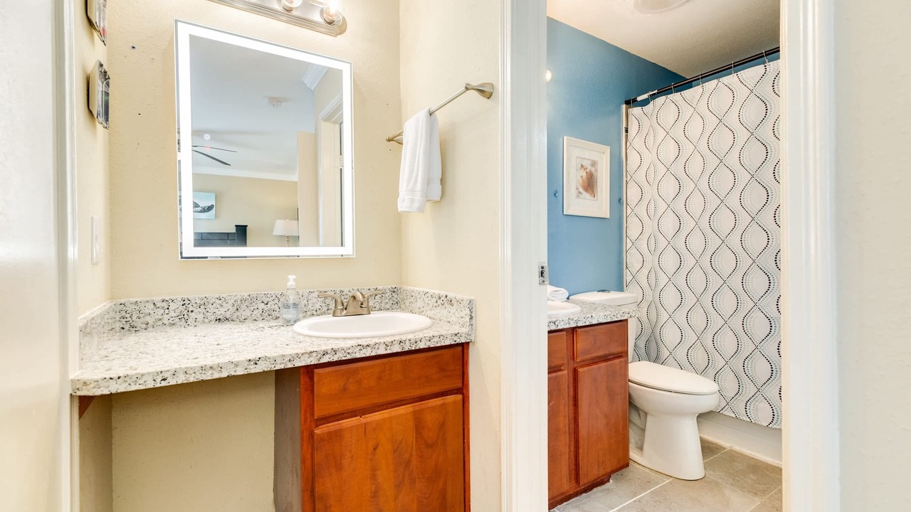 Photo of Bathroom in Galveston