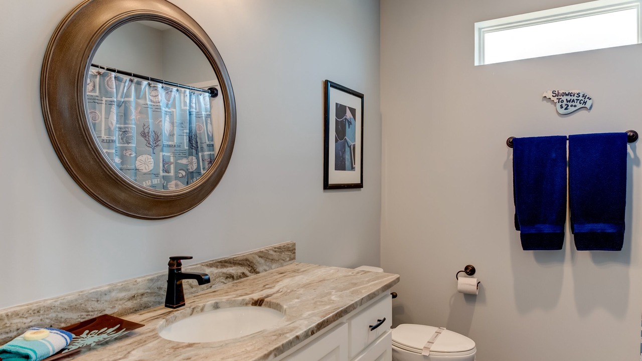 Photo of Bathroom in Dauphin Island