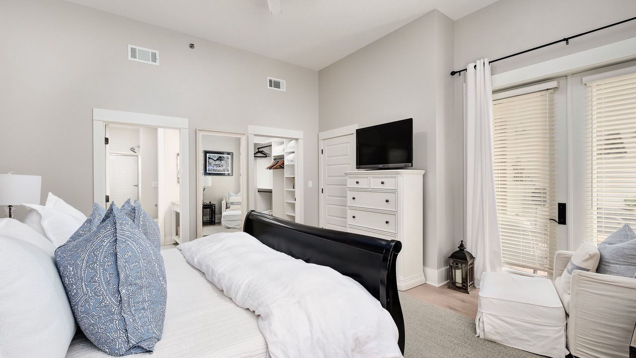 Photo of Bedroom in Santa Rosa Beach