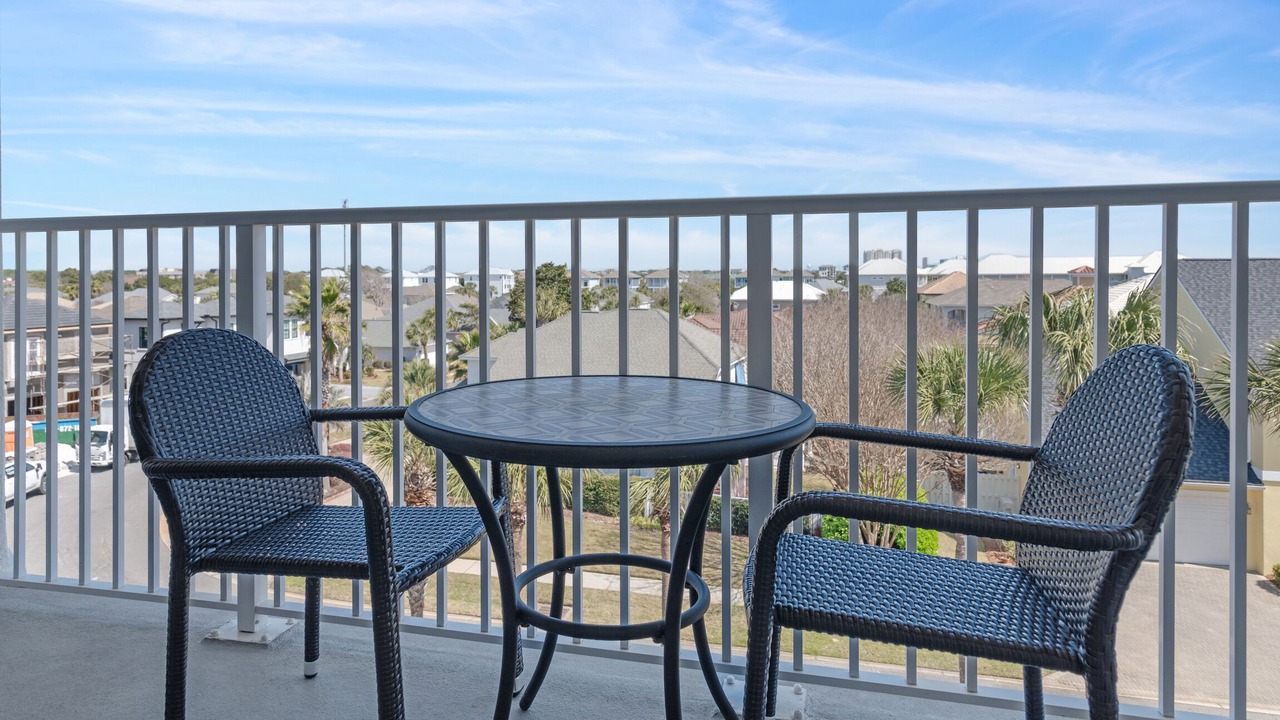 Photo of Others in Avalon Beach Estates