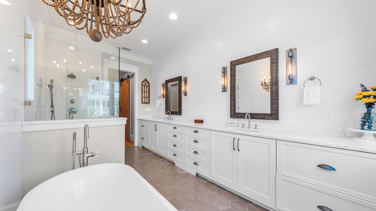 Photo of Bathroom in Inlet Beach