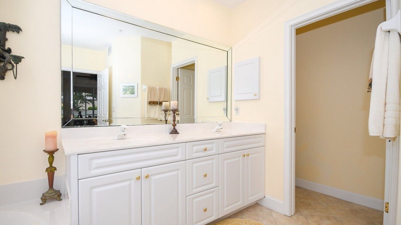 Photo of Bathroom in Burnt Store Marina