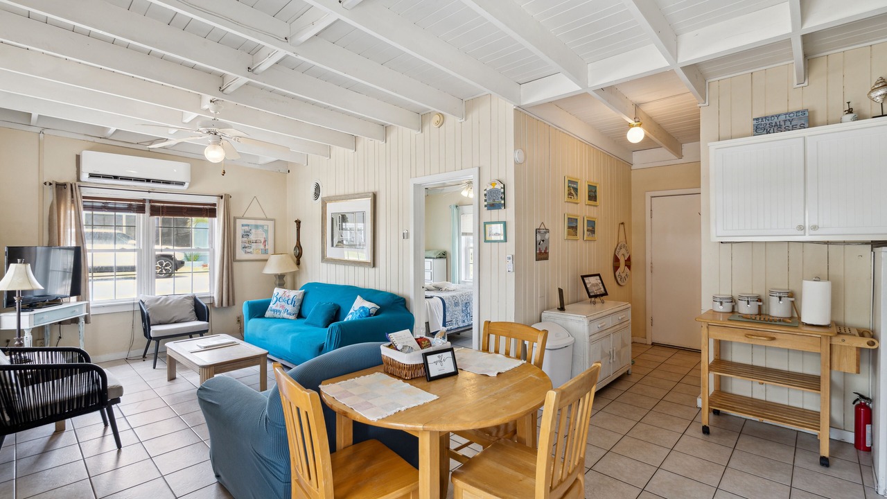 Photo of Livingroom in Laguna Beach
