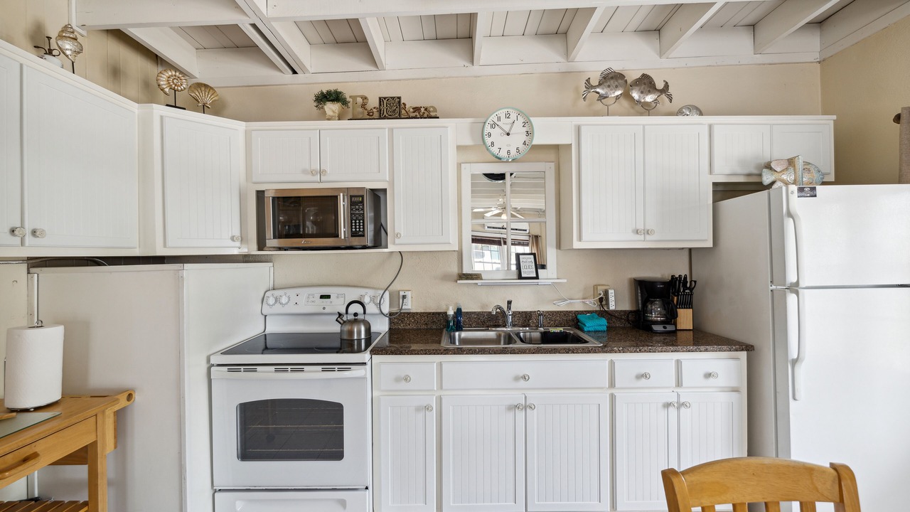 Photo of Kitchen in Laguna Beach