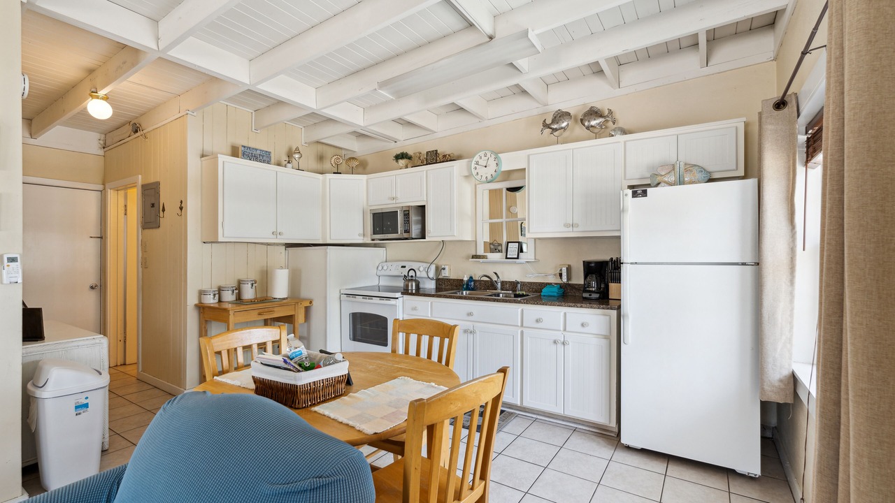 Photo of Kitchen in Laguna Beach