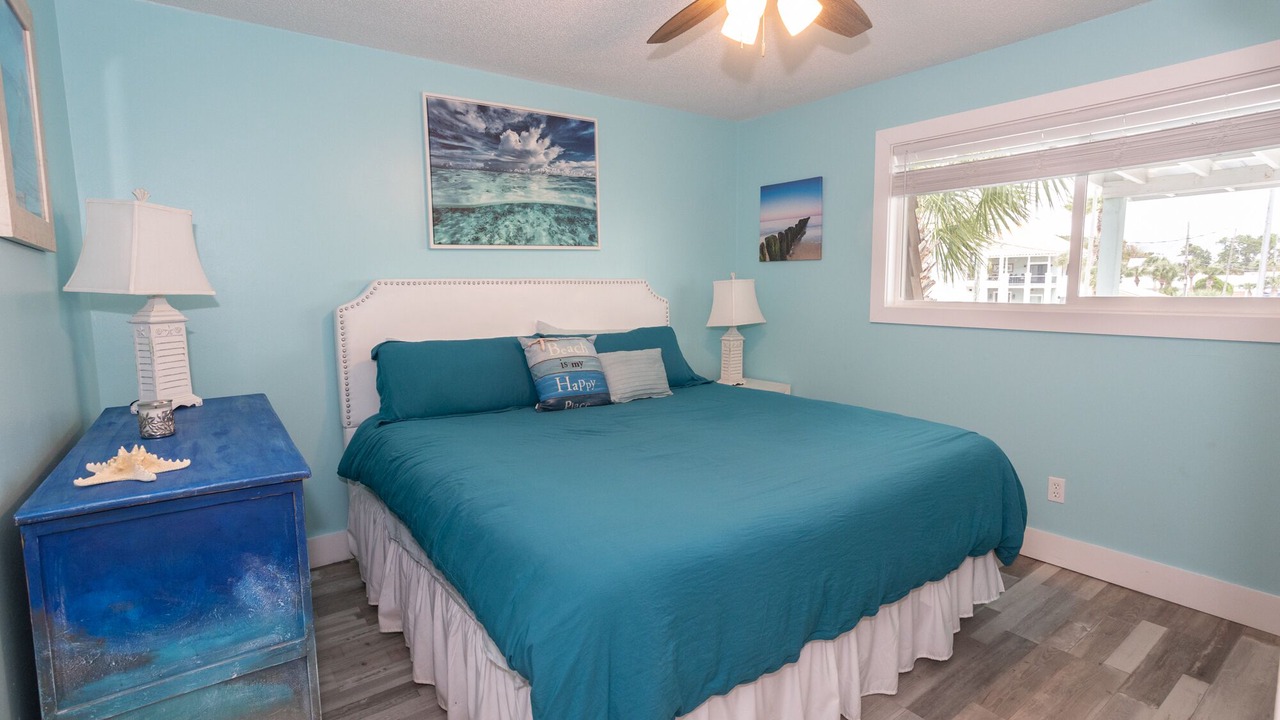 Photo of Bedroom in Laguna Beach
