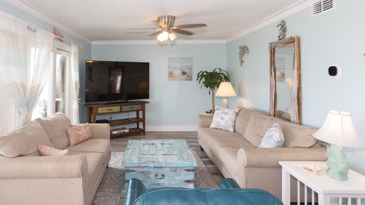 Photo of Livingroom in Laguna Beach