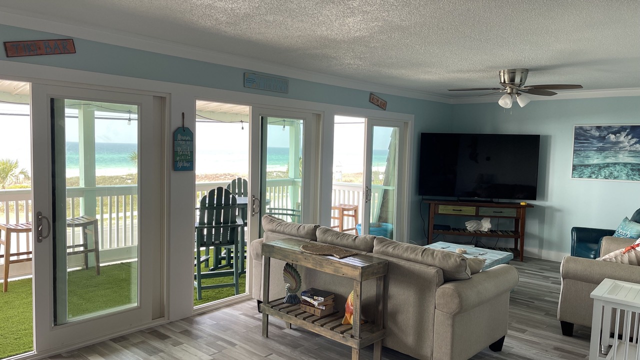 Photo of Bedroom in Laguna Beach