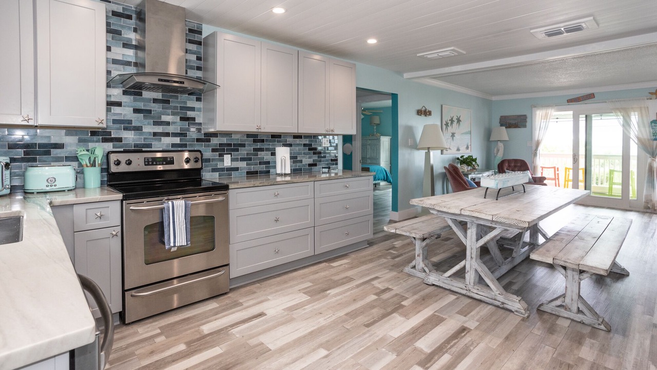 Photo of Kitchen in Laguna Beach