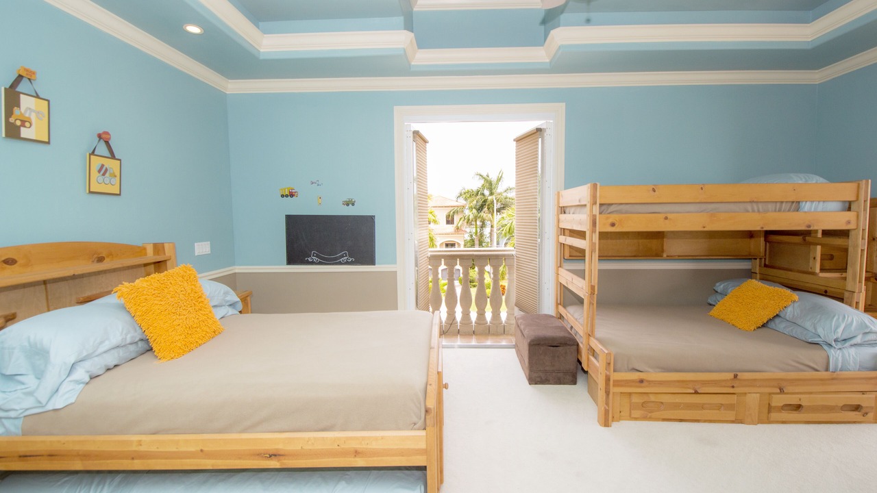 Photo of Bedroom in Isles of Capri