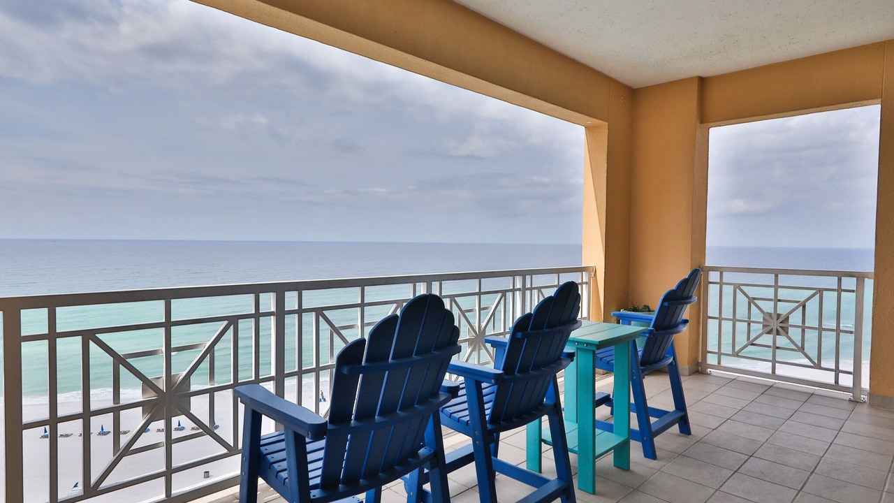 Photo of Patio Balcony in Silver Sands Beach