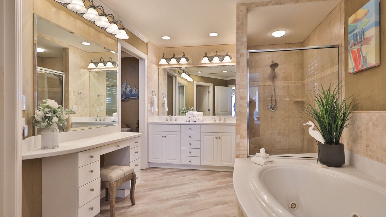 Photo of Bathroom in Silver Sands Beach