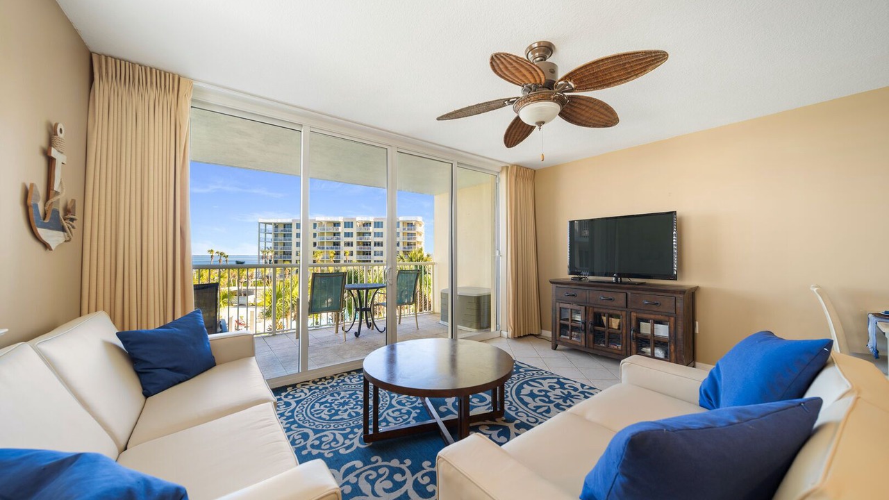 Photo of Livingroom in Destin