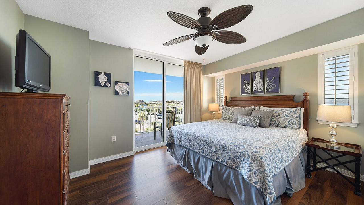 Photo of Bedroom in Destin