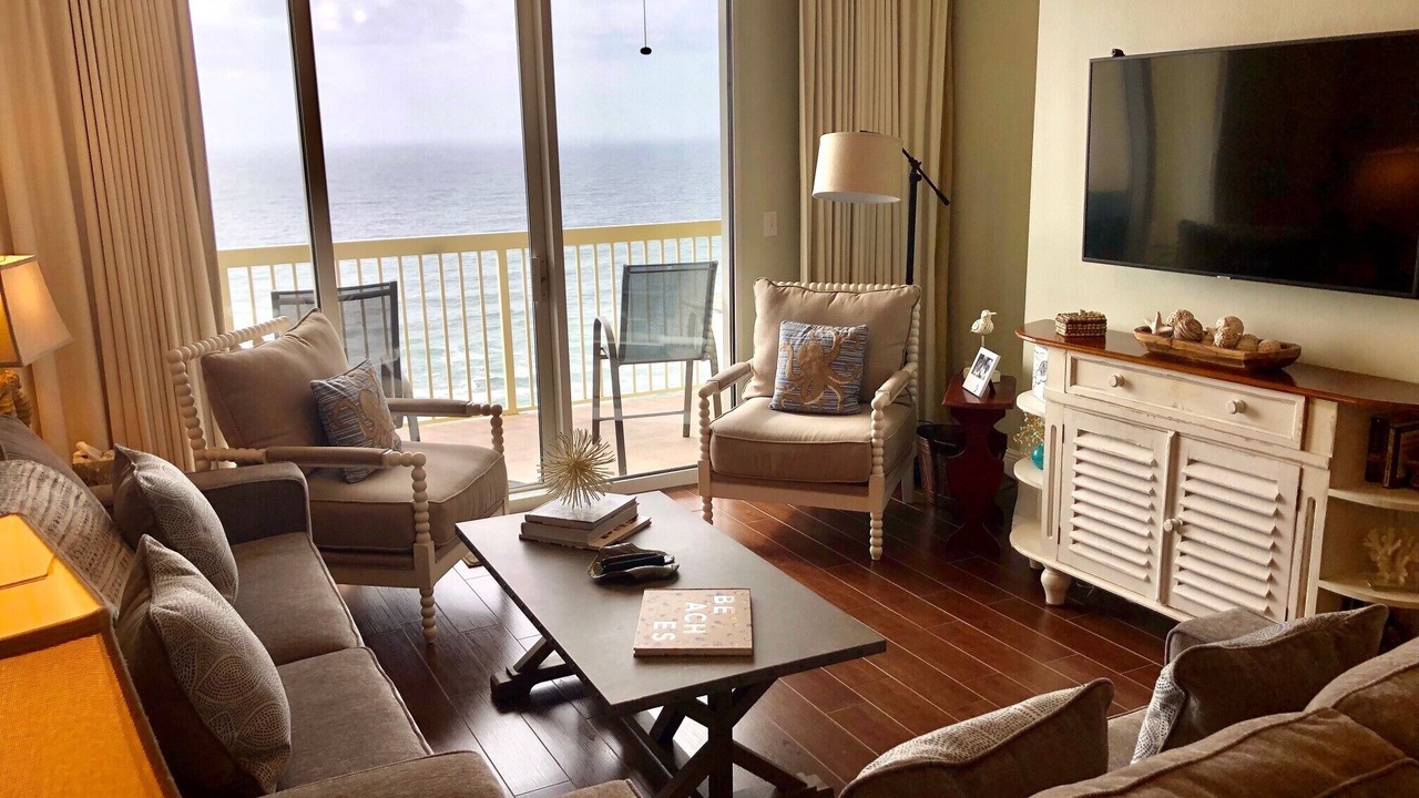 Photo of Livingroom in Miramar Beach