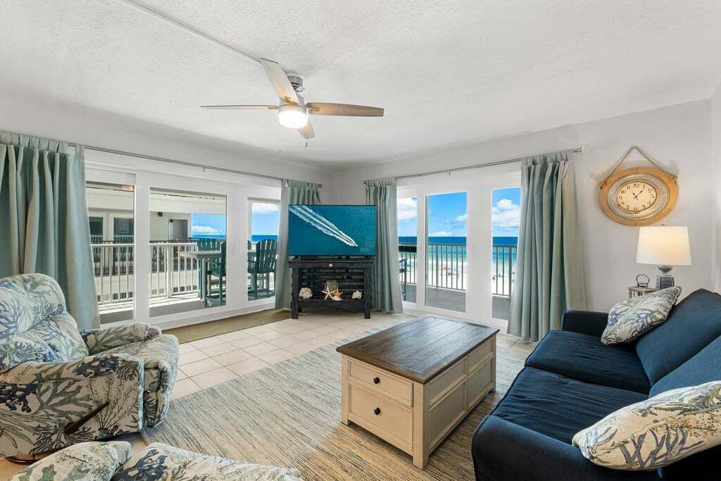 Photo of Patio Balcony in Biltmore Beach