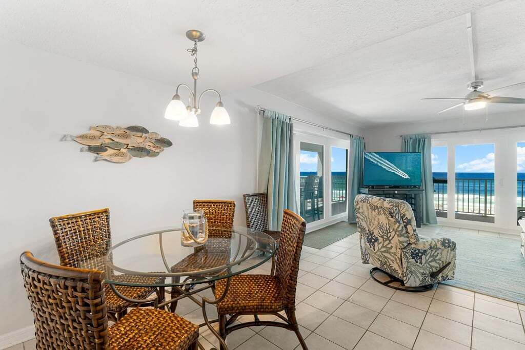 Photo of Bedroom in Biltmore Beach