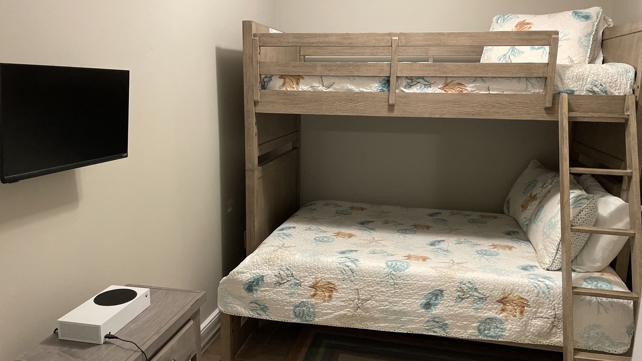 Photo of Bedroom in Fort Walton Beach
