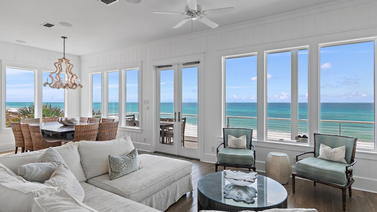 Photo of Livingroom in Gulf Trace
