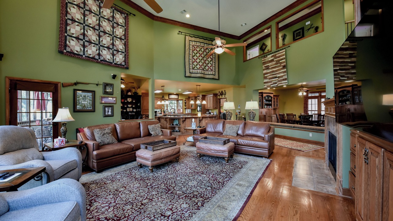 Photo of Livingroom in Tuscaloosa