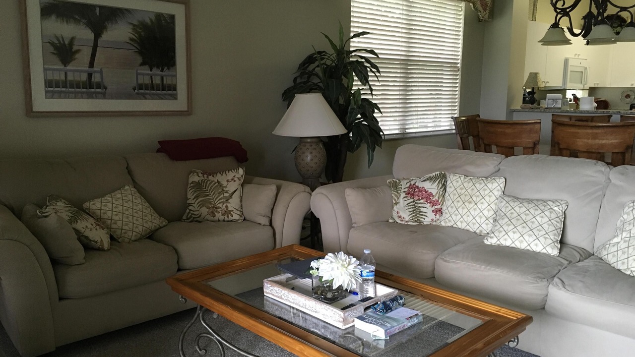 Photo of Livingroom in Estero