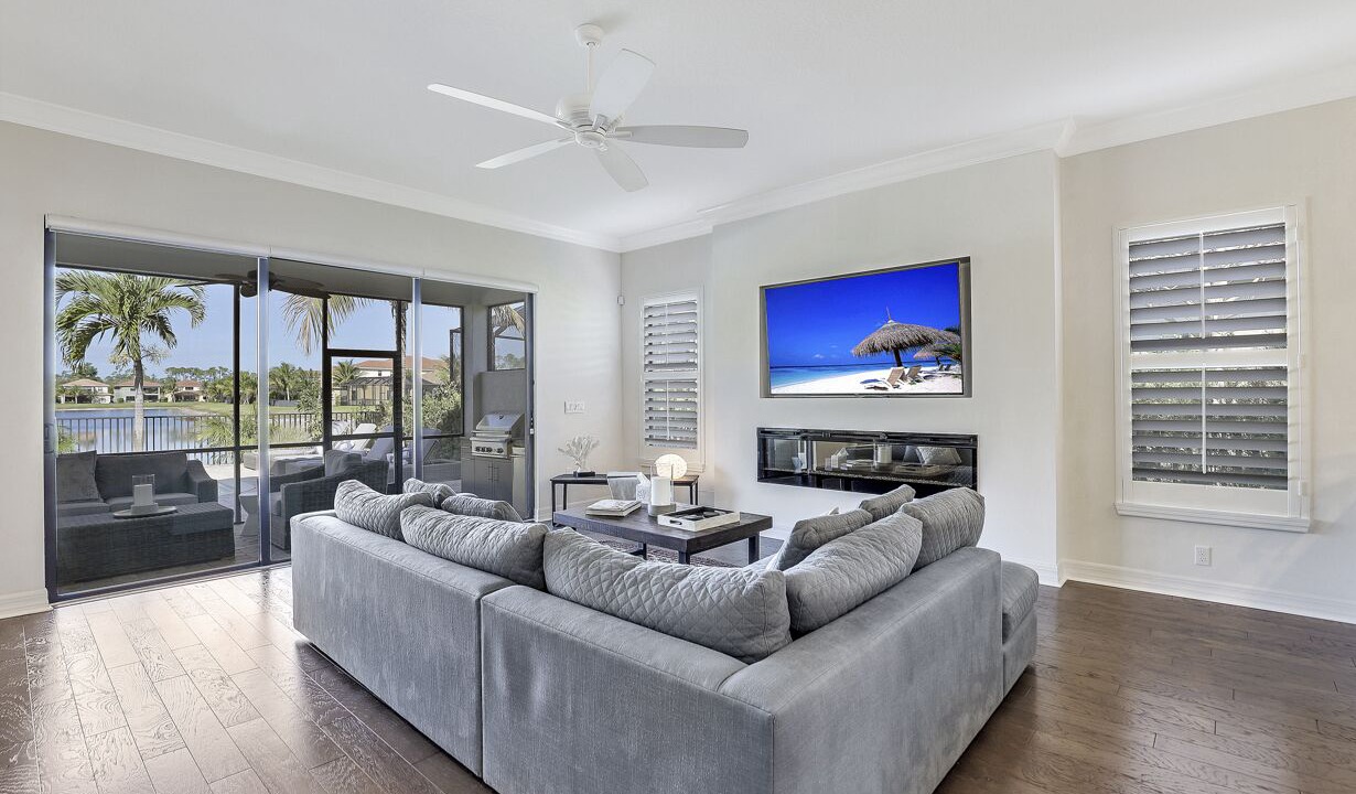 Photo of Livingroom in Naples