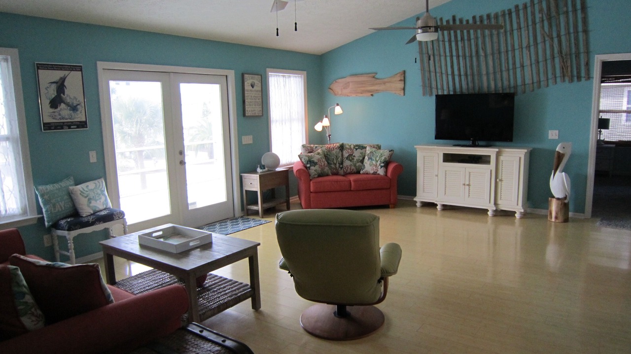 Photo of Livingroom in Port St. Joe