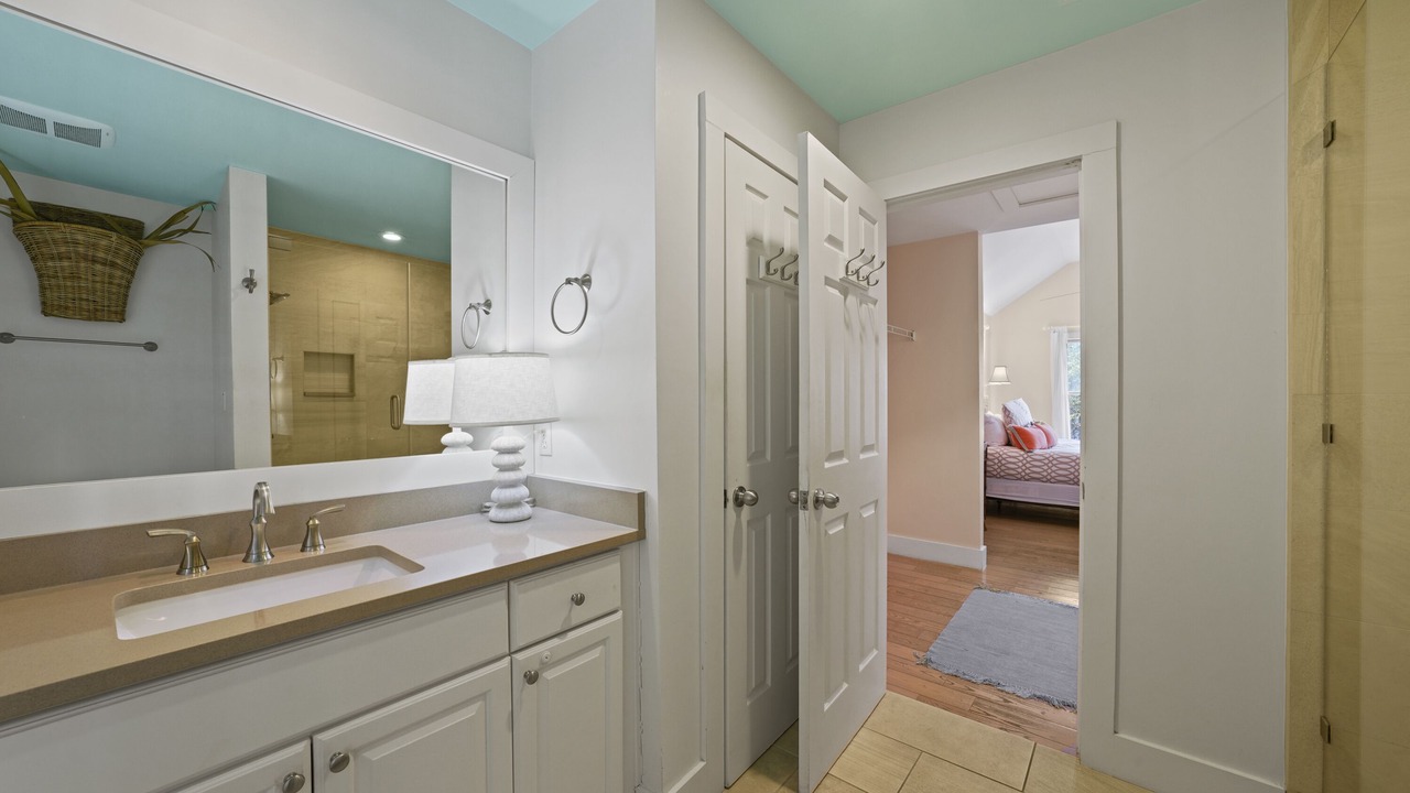 Photo of Bathroom in Seaside