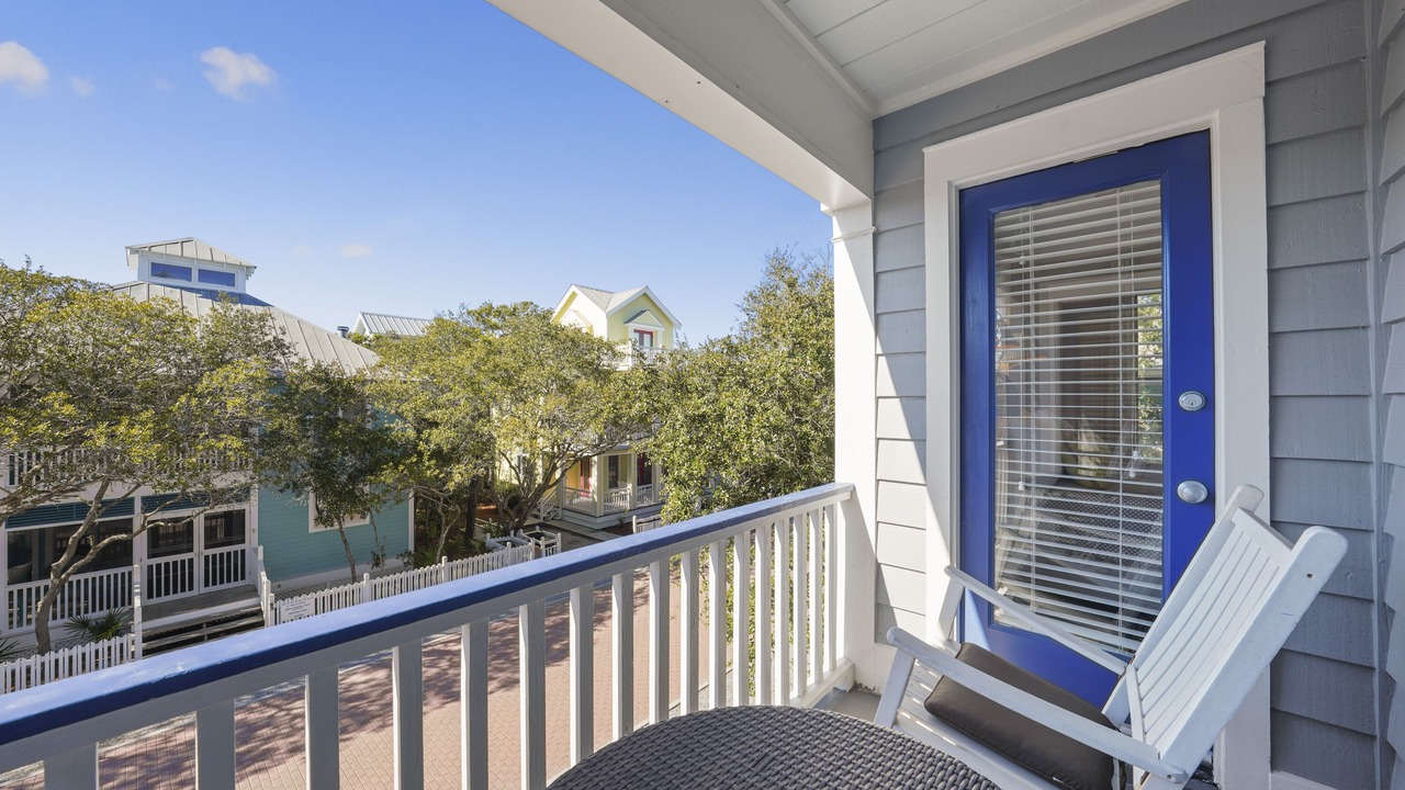Photo of Patio Balcony in Seaside