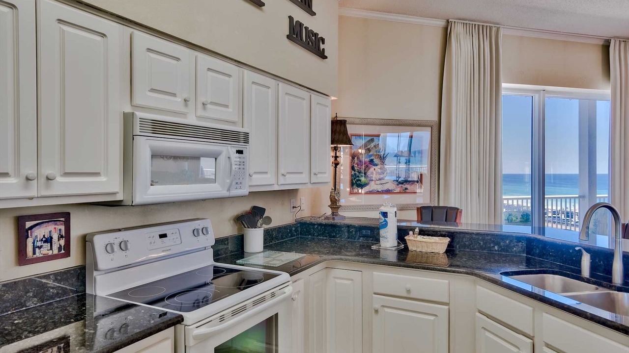 Photo of Others in Avalon Beach Estates