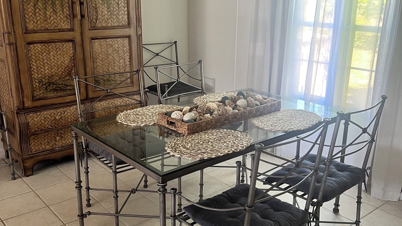 Photo of Livingroom in Port St. Joe