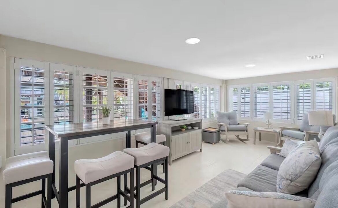 Photo of Livingroom in Fort Myers Beach