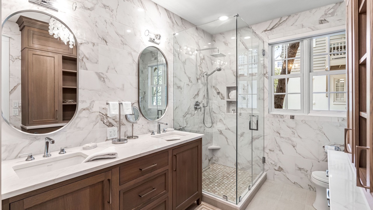 Photo of Bathroom in Rosemary Beach