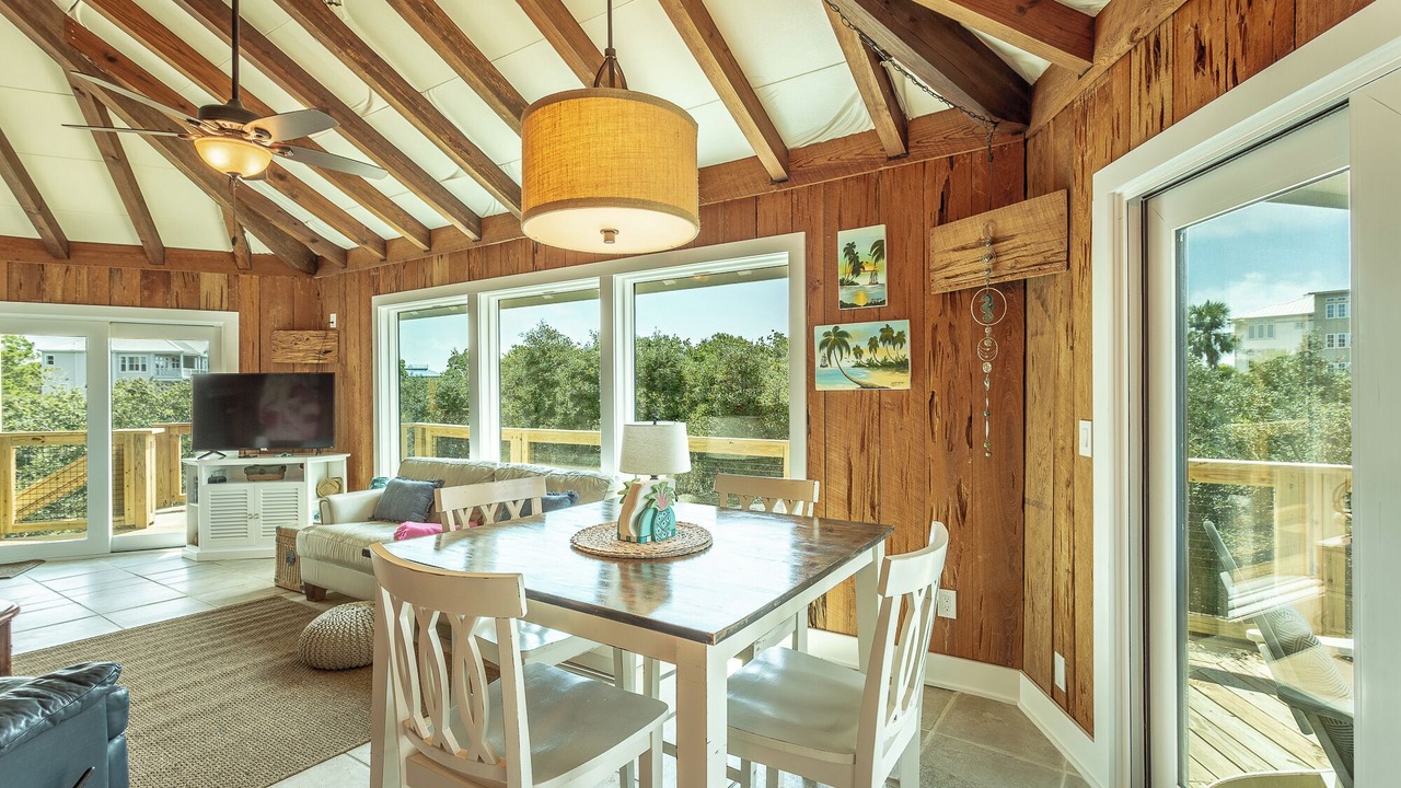 Photo of Livingroom in Sea Palm Village