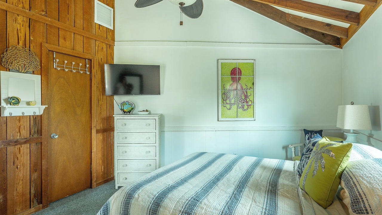 Photo of Bedroom in Sea Palm Village