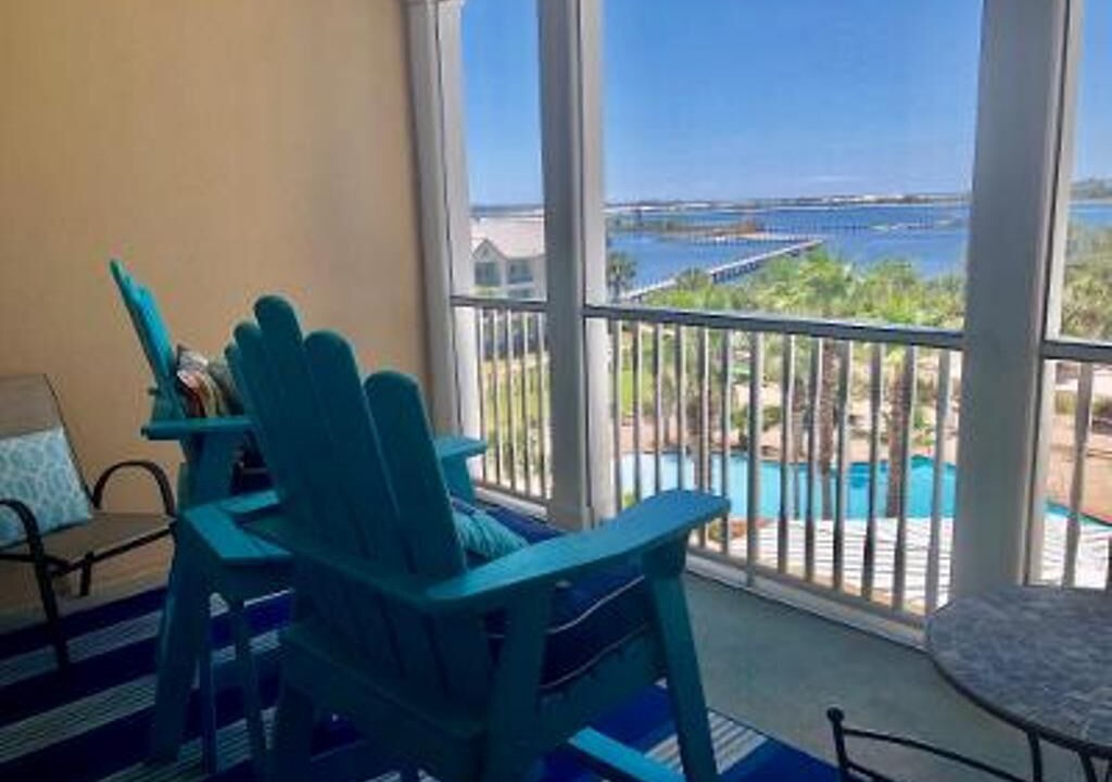 Photo of Patio Balcony in Upper Grand Lagoon