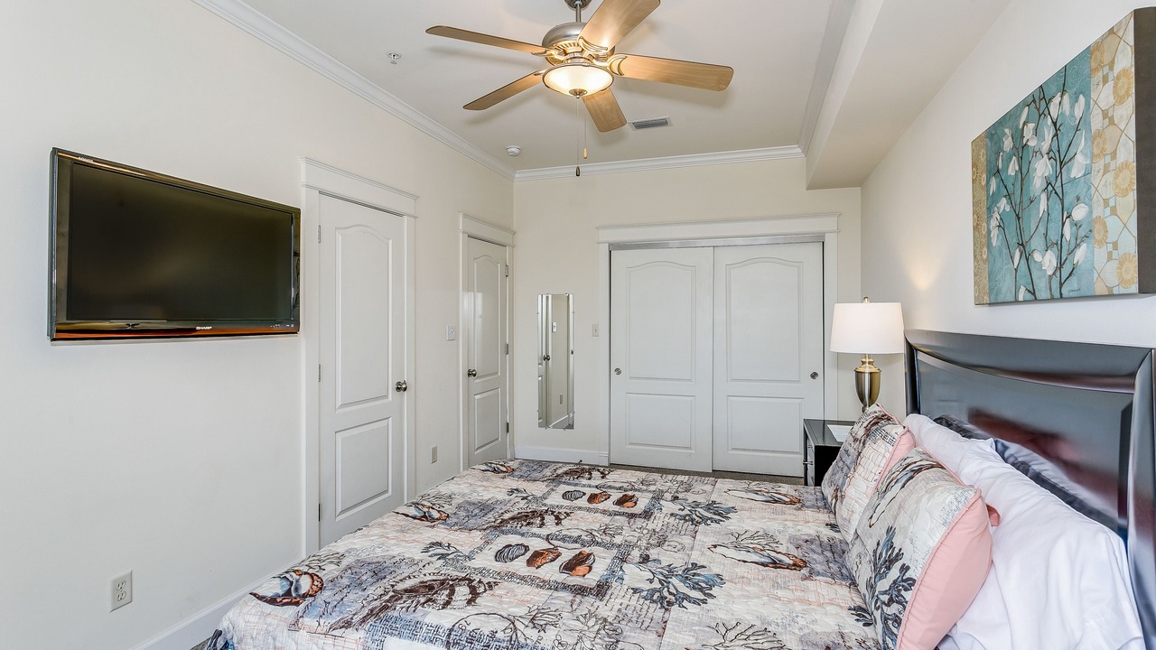 Photo of Bedroom in White Sands