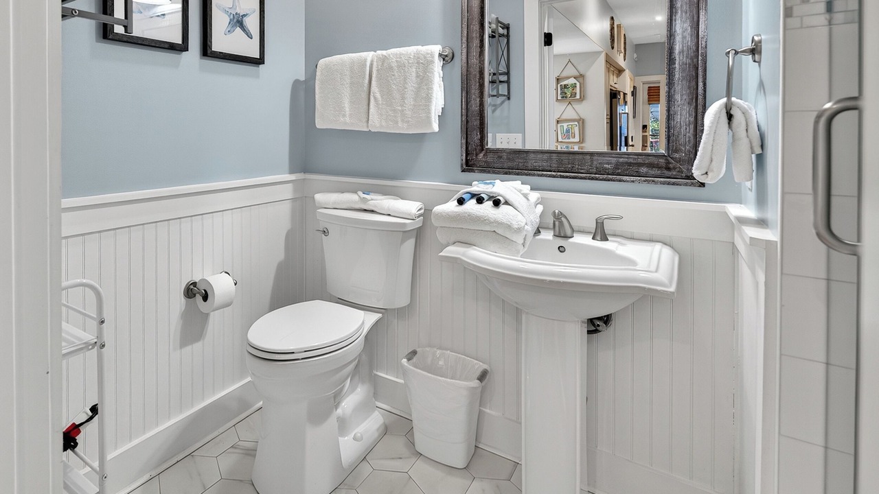 Photo of Bathroom in Seacrest