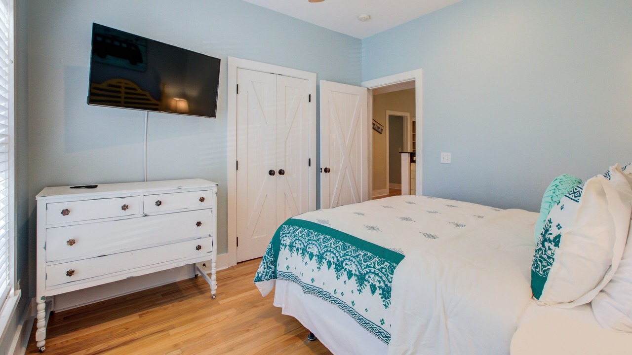Photo of Bedroom in Seacrest