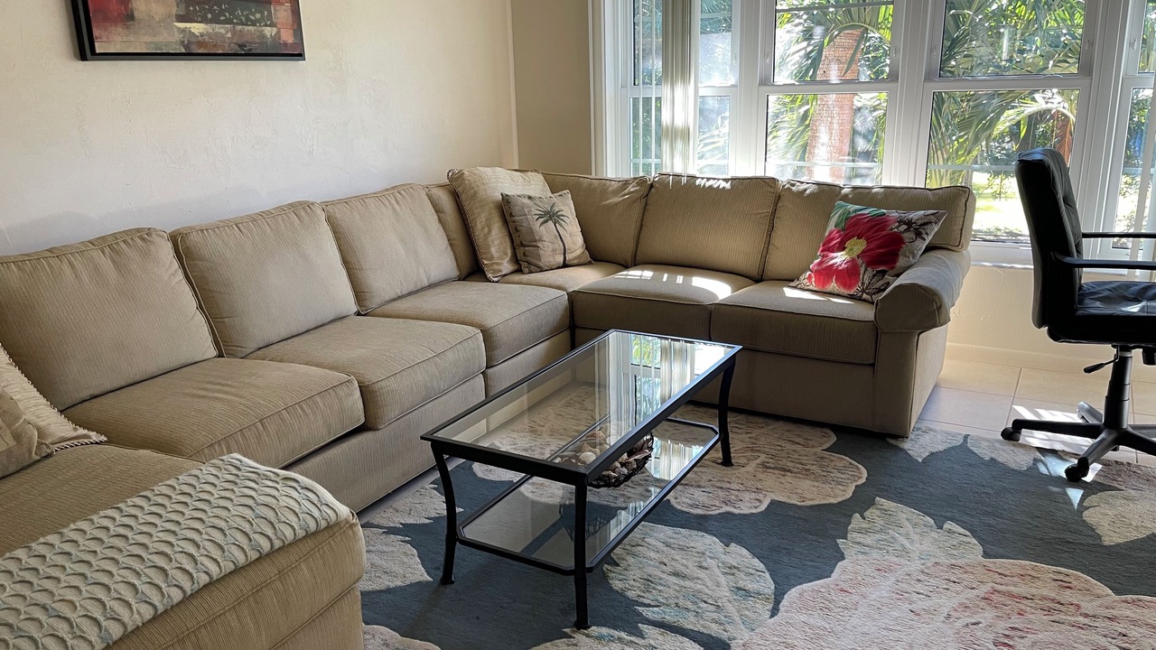 Photo of Livingroom in East Naples