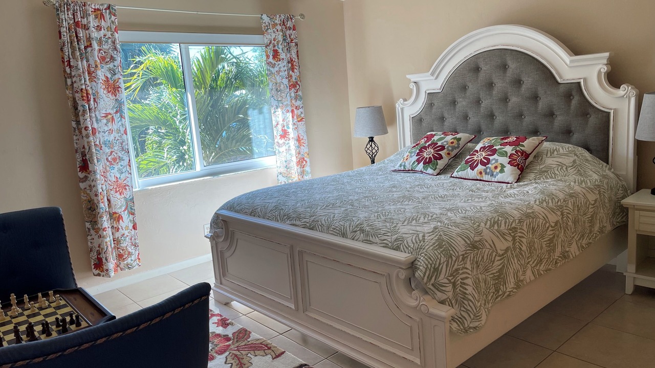 Photo of Bedroom in East Naples