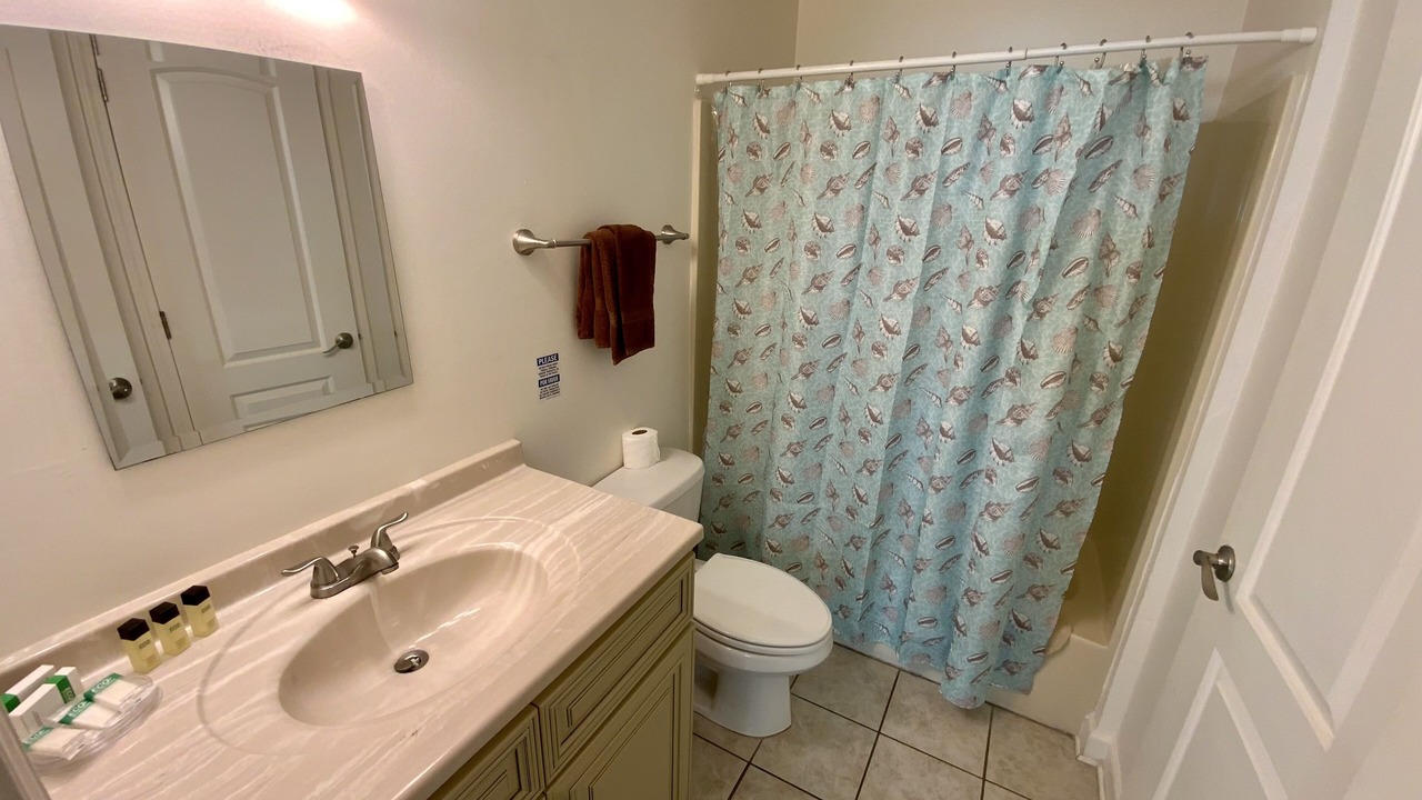 Photo of Bathroom in Bahama Beach