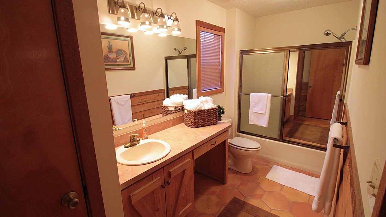 Photo of Bathroom in Milton