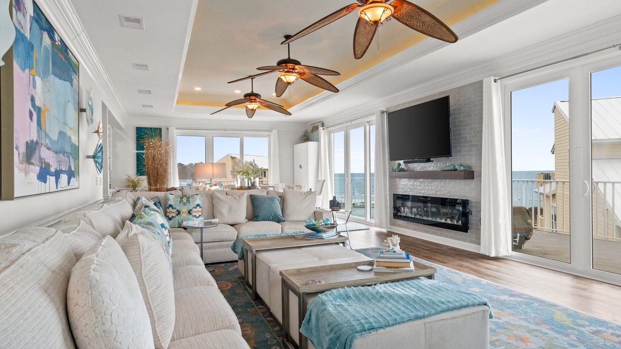 Photo of Livingroom in Cape San Blas