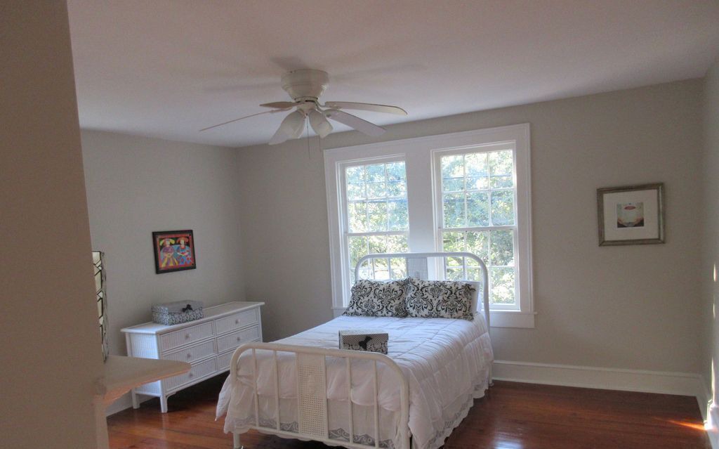 Photo of Bedroom in Central Business District
