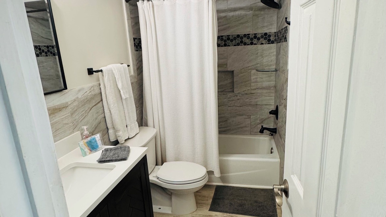Photo of Bathroom in Biltmore Beach