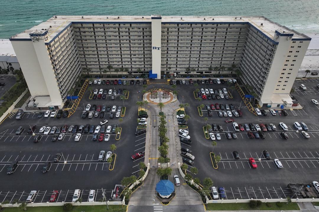 Photo of Outdoor in Biltmore Beach